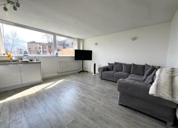 Thumbnail Flat to rent in Cypress Road, London