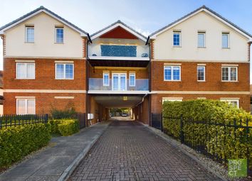 Thumbnail 2 bed flat for sale in Maiden Vale, Craufurd Rise, Maidenhead, Berkshire