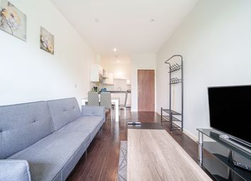 Thumbnail Flat to rent in Bath Road, Harlington, Hayes