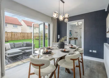 4 Bedroom Showhome | Open Plan Kitchen And Dining Area