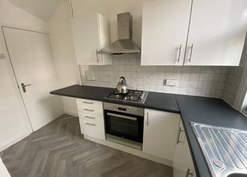 Thumbnail 2 bed property to rent in Parkfield Grove, Beeston, Leeds