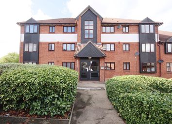 Thumbnail Flat for sale in Brimfield Road, Purfleet-On-Thames