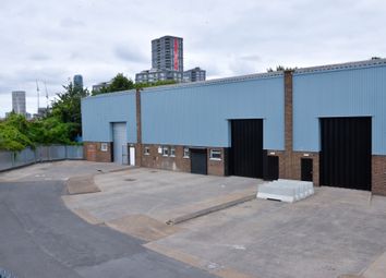 Thumbnail Warehouse to let in Apex Industrial Estate, Willesden, London