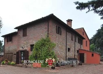 Thumbnail 20 bed villa for sale in Castiglione Del Lago, 06061, Italy