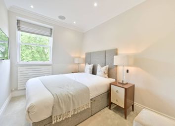 Thumbnail 2 bedroom flat to rent in Kensington Gardens Square, Bayswater, London