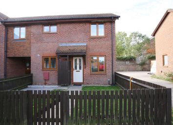 Thumbnail 2 bed property to rent in Sprucedale Close, Swanley