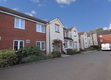 Thumbnail Flat for sale in Pheasant Court, Watford