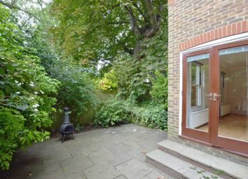 Thumbnail Property to rent in Perrins Walk, London