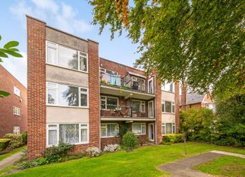 Thumbnail 2 bed flat for sale in Holmbury Manor, The Green, Sidcup