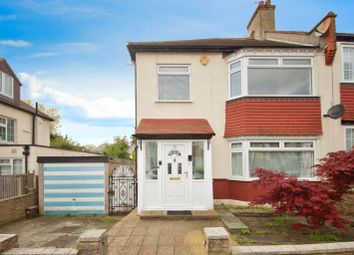 Thumbnail Detached house for sale in Oakleigh Crescent, London, London