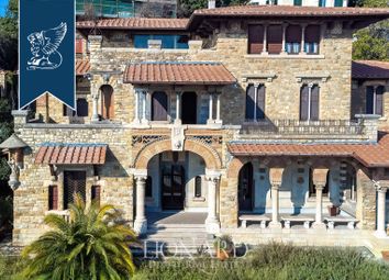 Thumbnail 5 bed villa for sale in Genova, Genova, Liguria