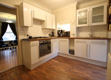 Thumbnail 2 bedroom cottage for sale in High Street, Aveley, South Ockendon