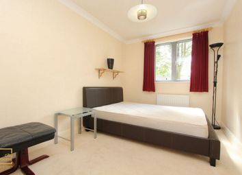 0 Bedrooms Studio to rent in Compass Point, 5 Grenade Street, Westferry, Canary Wharf E14