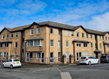 Thumbnail Flat for sale in Homecrest House, Grosvenor Crescent, Scarborough