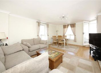 2 Bedrooms Flat to rent in Galleons View, Stewart Street, Canary Wharf, London E14