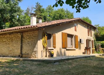 Thumbnail 2 bed country house for sale in Chalais, Charente, France - 16210