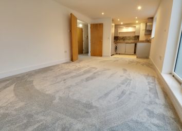 Thumbnail 2 bed flat to rent in Sherman Road, Bromley