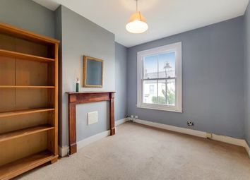 Thumbnail 2 bed flat to rent in Framfield Road, London