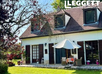 Thumbnail 4 bed villa for sale in Rezay, Cher, Centre-Val De Loire