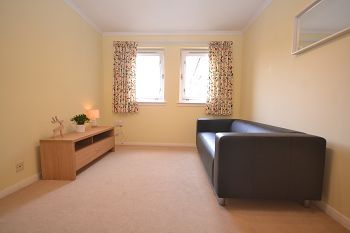 1 Bedrooms Flat to rent in Coxfield, Edinburgh EH11