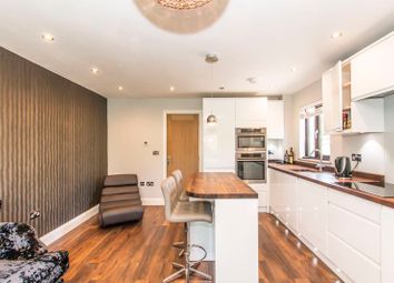 Thumbnail 1 bed flat for sale in Maple Gate, Loughton