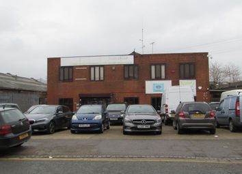 Thumbnail Commercial property to let in Selbourne Road, Luton, Bedfordshire