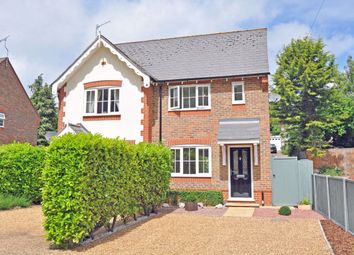 2 Bedroom Semi-detached house for rent