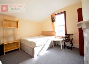 Thumbnail 1 bed flat to rent in Mildenhall Road, Hackney