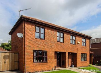 3 Bedroom Semi-detached house for rent