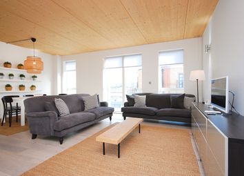 Thumbnail 2 bed flat to rent in 1 Curtain Place, Shoreditch