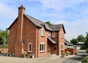 Detached 3 Bedroom Property