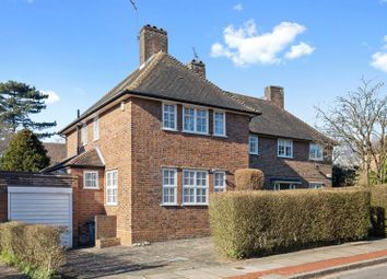 3 Bedrooms Semi-detached house for sale in Midholm, Hampstead Garden Suburb NW11