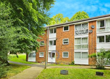 Thumbnail 2 bed flat for sale in Chalfont Close, Hemel Hempstead, Hertfordshire