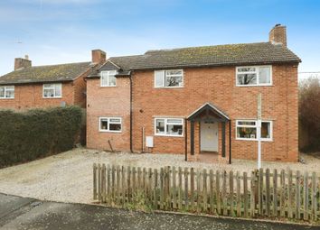 Thumbnail Detached house for sale in Sutcliffe Avenue, Alderminster, Stratford-Upon-Avon