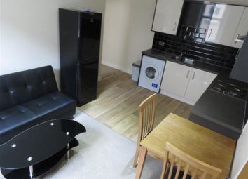 2 Bedrooms Flat to rent in Westgate, Huddersfield HD1