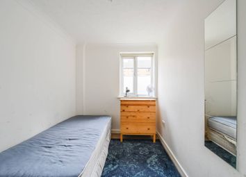 Thumbnail Flat to rent in Ireton Street, Mile End, London