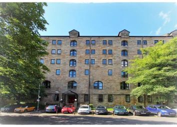 2 Bedrooms Flat for sale in Bell Street, Glasgow G4