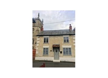2 Bedroom Detached house for rent