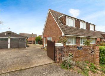 Thumbnail Detached house for sale in Newtown, Tadley, Hampshire
