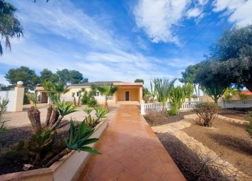 Thumbnail 4 bed villa for sale in Dehesa De Campoamor, Alicante, Spain