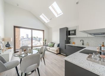 Thumbnail 2 bedroom flat for sale in Carlyle Road, London