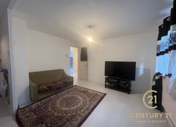 Thumbnail Flat for sale in Damsonwood Road, Southall