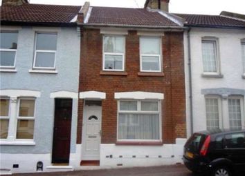 Thumbnail 2 bed property to rent in Dale Street, Chatham, Kent