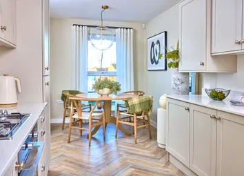 Kitchen / Dining