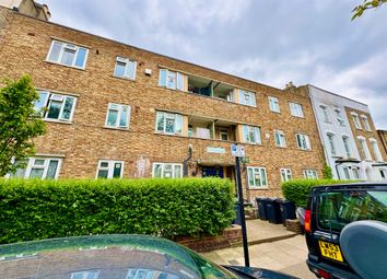 Thumbnail Flat for sale in Walford Road, London