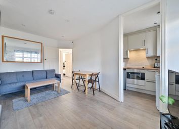 Thumbnail 2 bed flat to rent in Richmond Road, East Twickenham