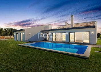 Thumbnail 5 bed villa for sale in Alcantarilha, Algarve, Portugal
