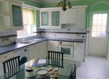 4 Bedroom Semi-detached house for rent