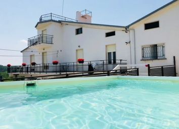 Thumbnail 5 bed villa for sale in Chieti, Arielli, Abruzzo, CH66030