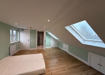 Thumbnail Room to rent in The Frithe, Slough